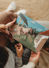 Încarcă imaginea în vizualizatorul Galerie, Animale și mediul lor de viață